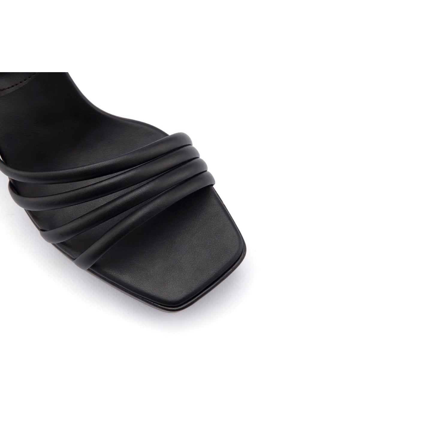 Modische Sandalen