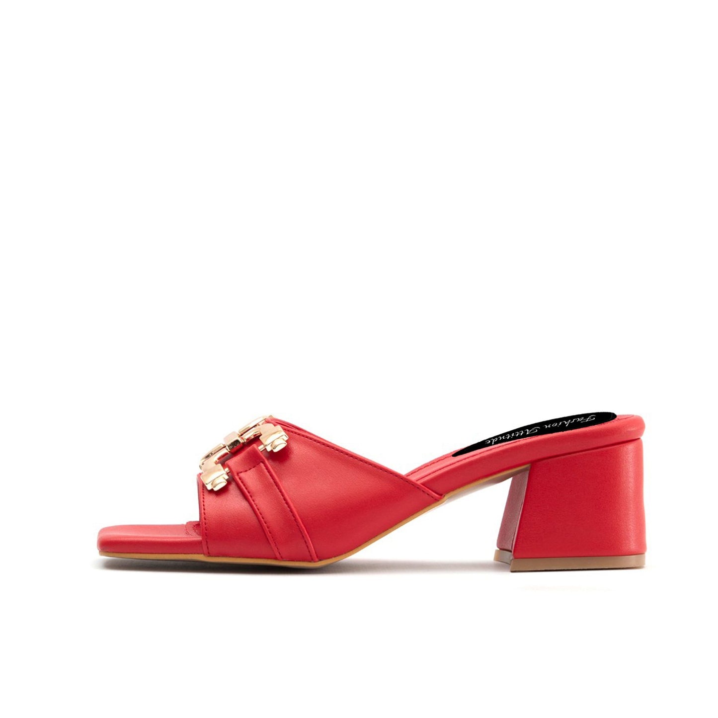 Modische Sandalen 