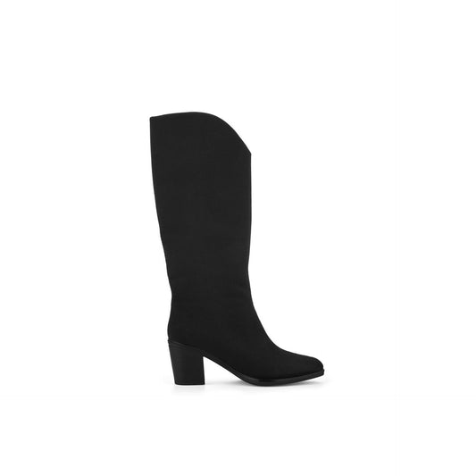 Modische Stiefel