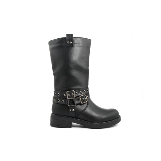 Modische Stiefel 