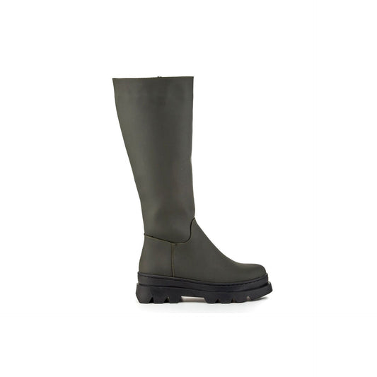 Modische Stiefel