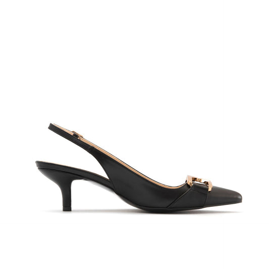 Modische Sandalen