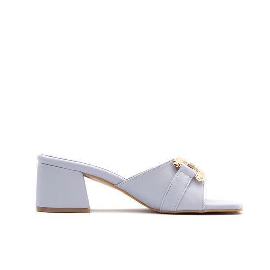 Modische Sandalen 
