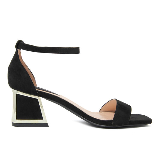 Modische Sandalen 