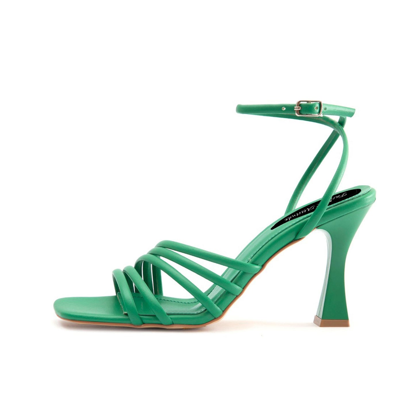 Modische Sandalen 