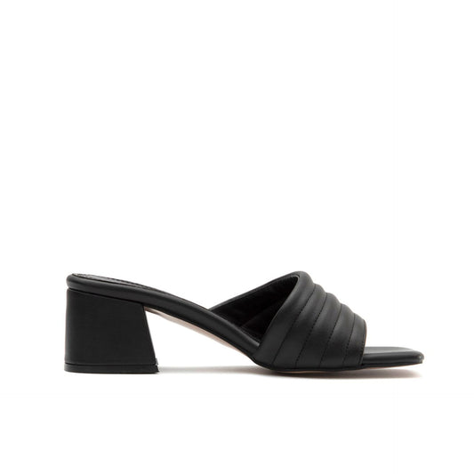 Modische Sandalen 