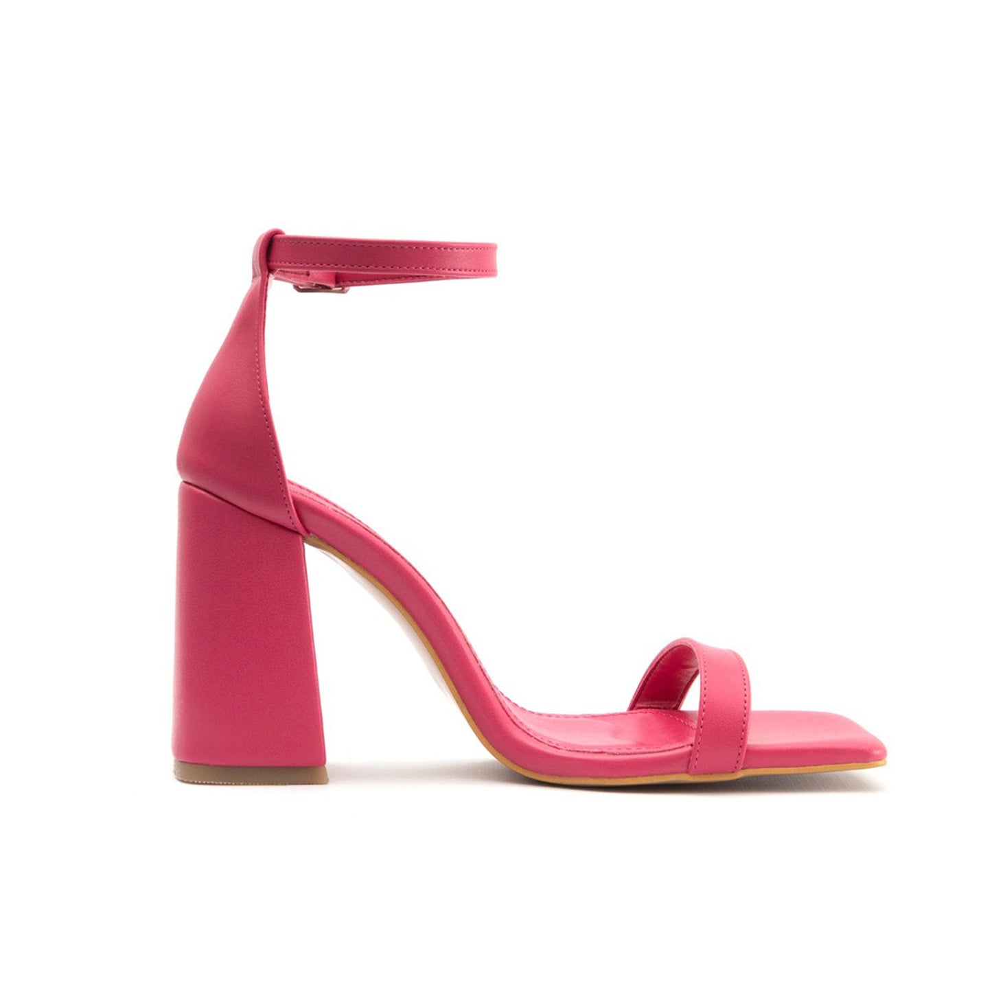 Modische Sandalen 