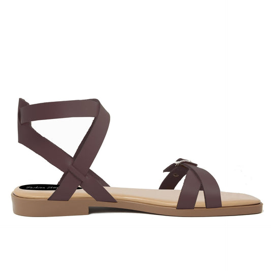 Modische Sandalen 