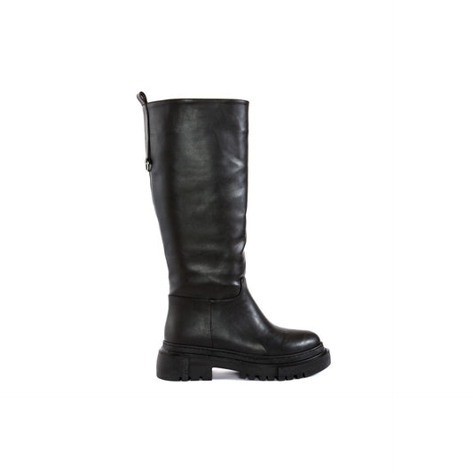Modische Stiefel